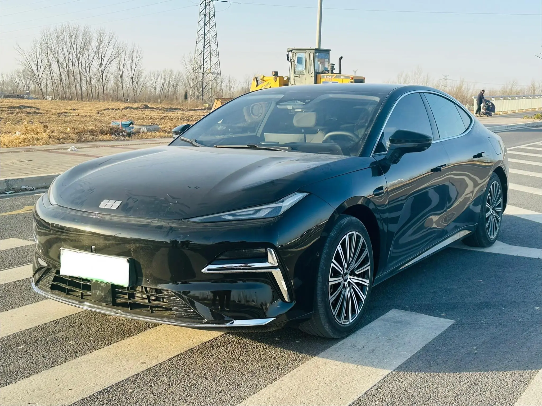 Geely Galaxy Star 8 PHEV  из Китая