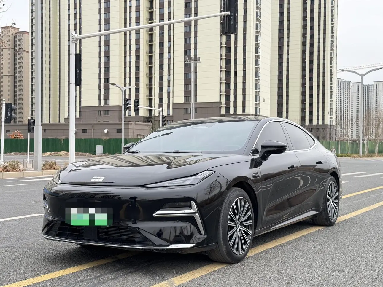 Geely Galaxy Star 8 PHEV  из Китая