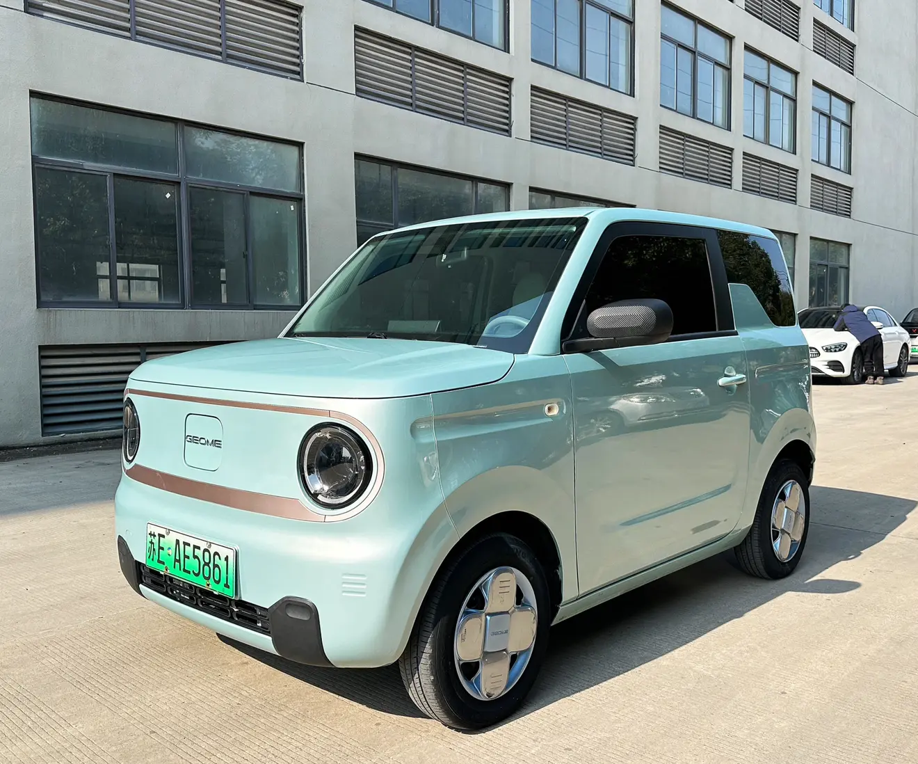 Geely Panda  из Китая