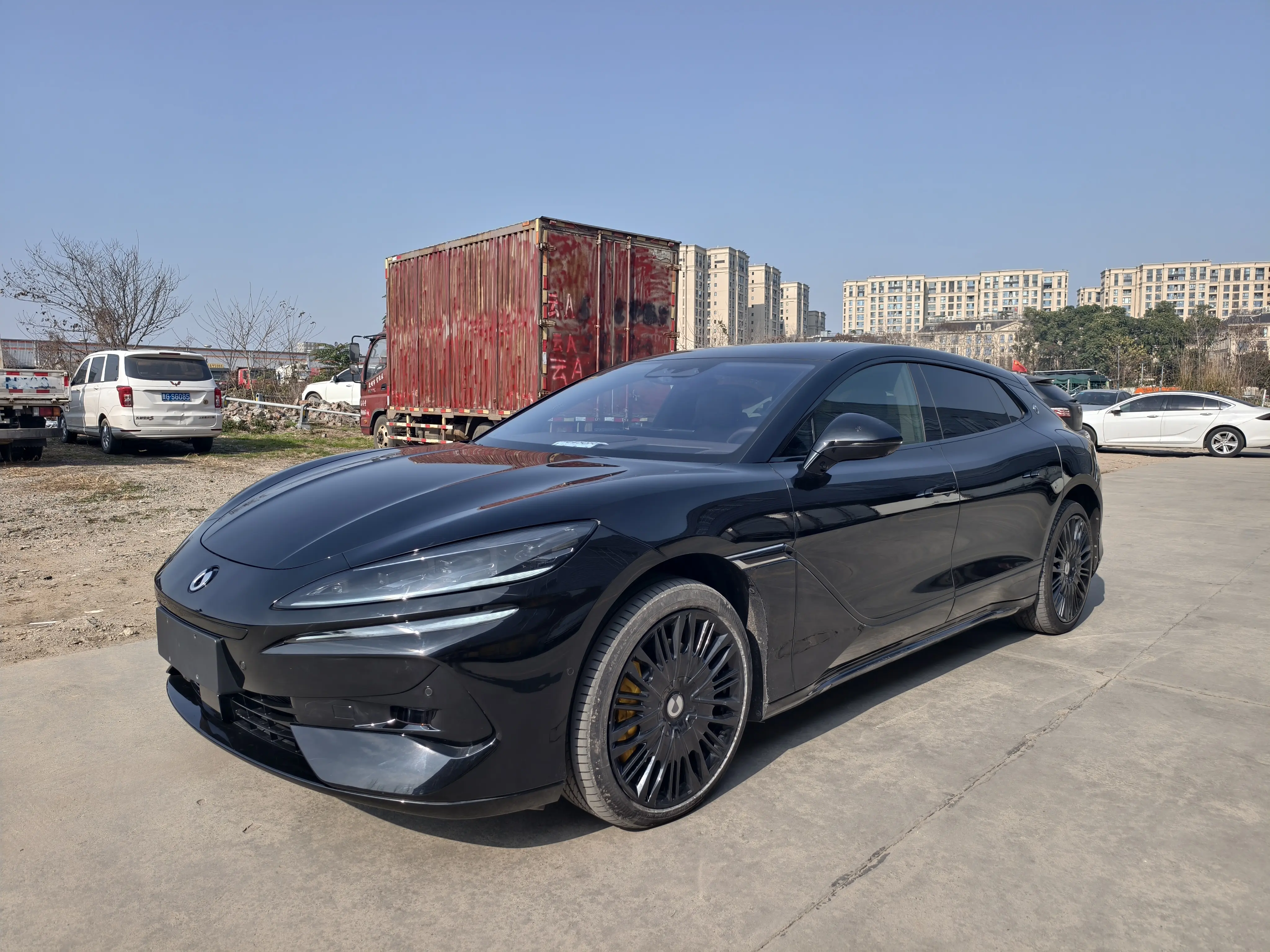 Denza DENGZH9GT DM  из Китая