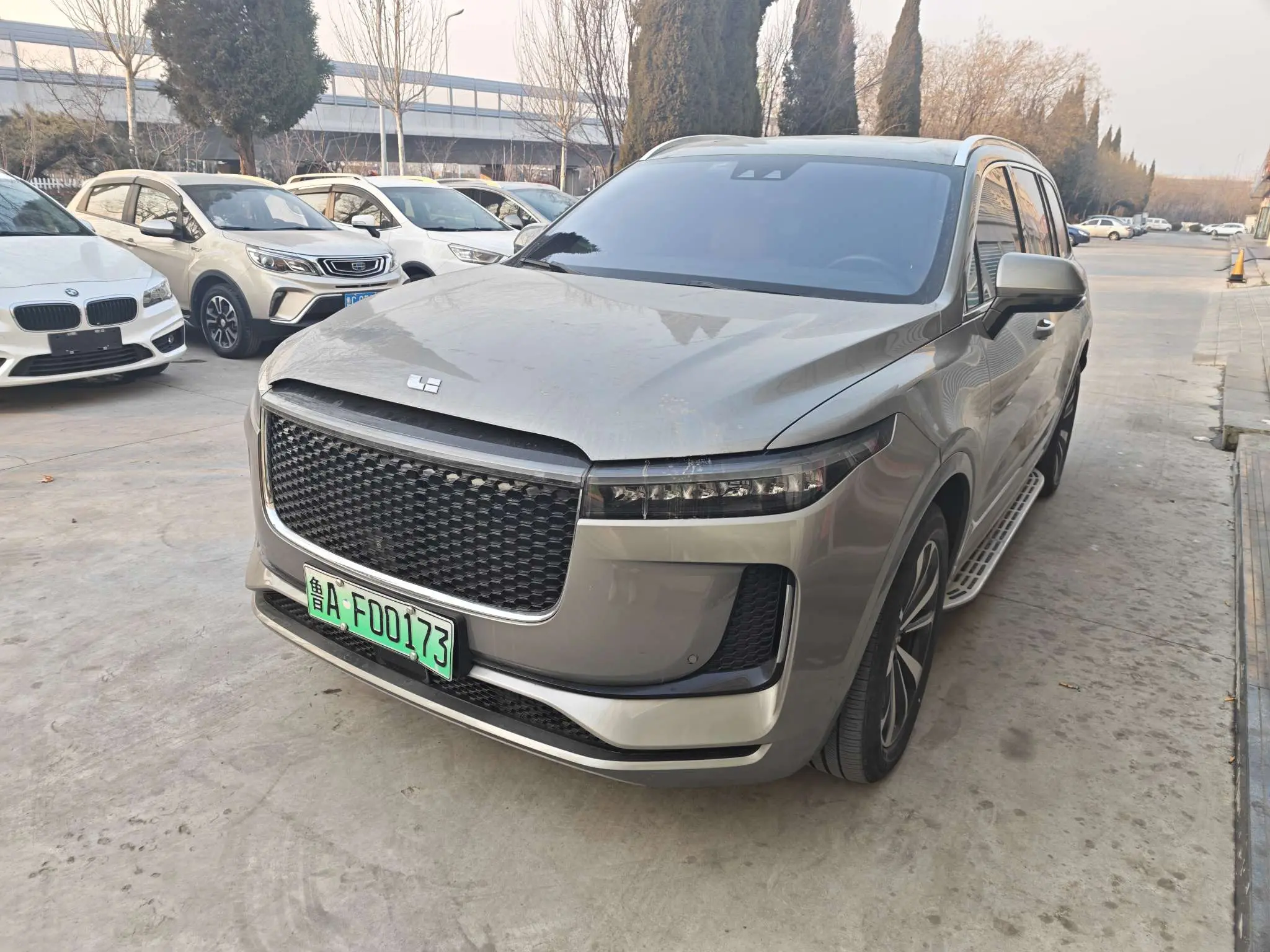 Li ONE (Ideal ONE)  из Китая