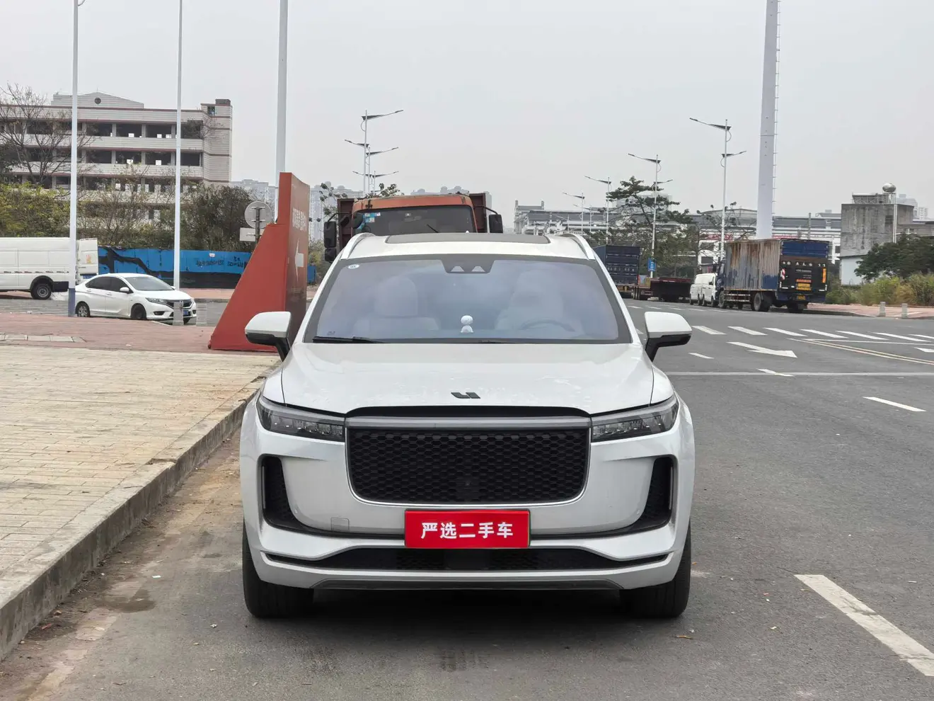 Li ONE (Ideal ONE)  из Китая