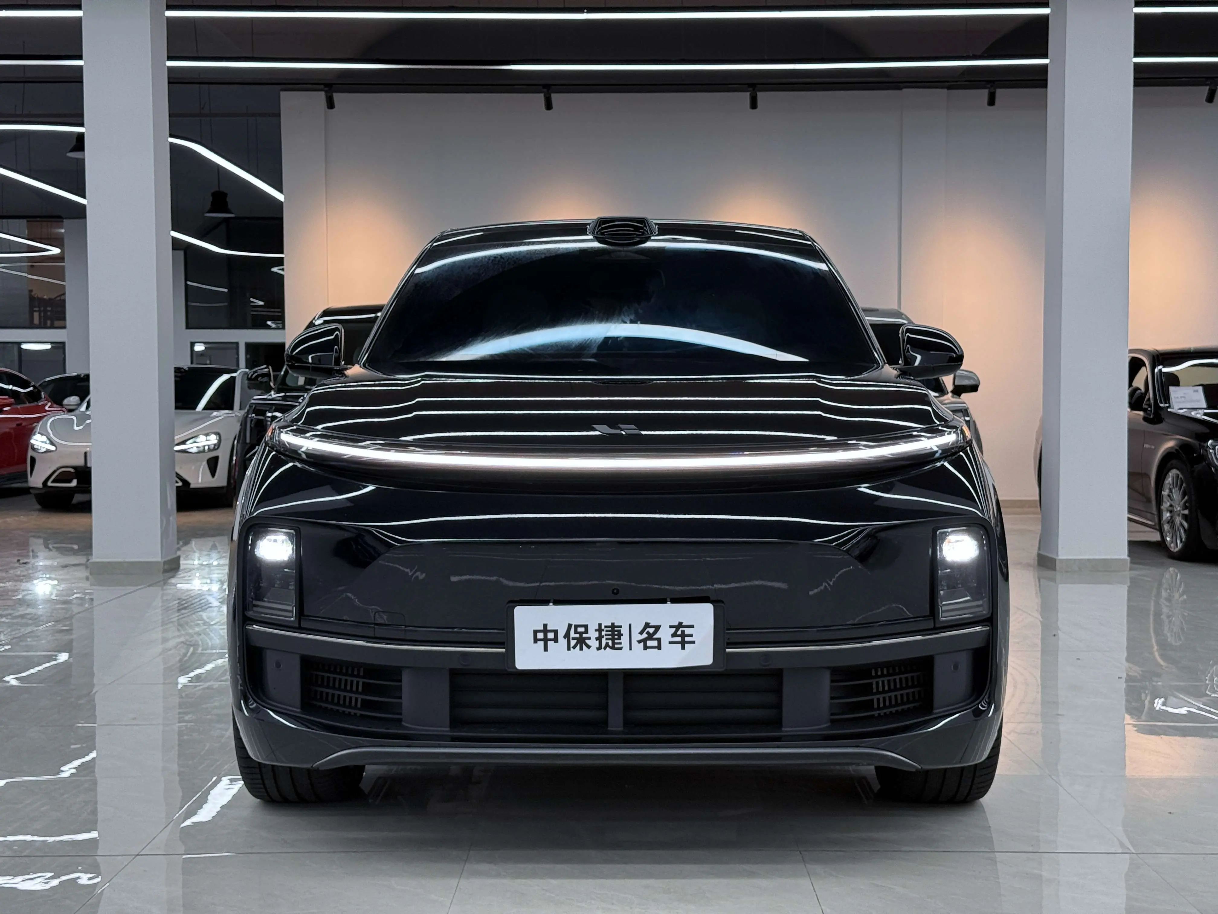 Li L9 (Ideal L9)  из Китая