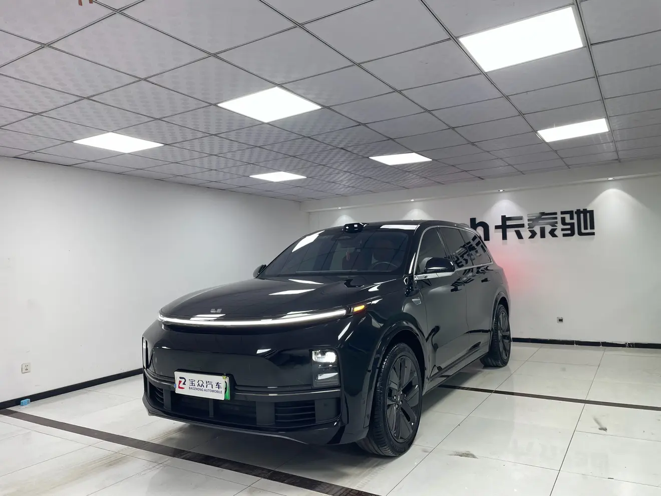 Li L9 (Ideal L9)  из Китая