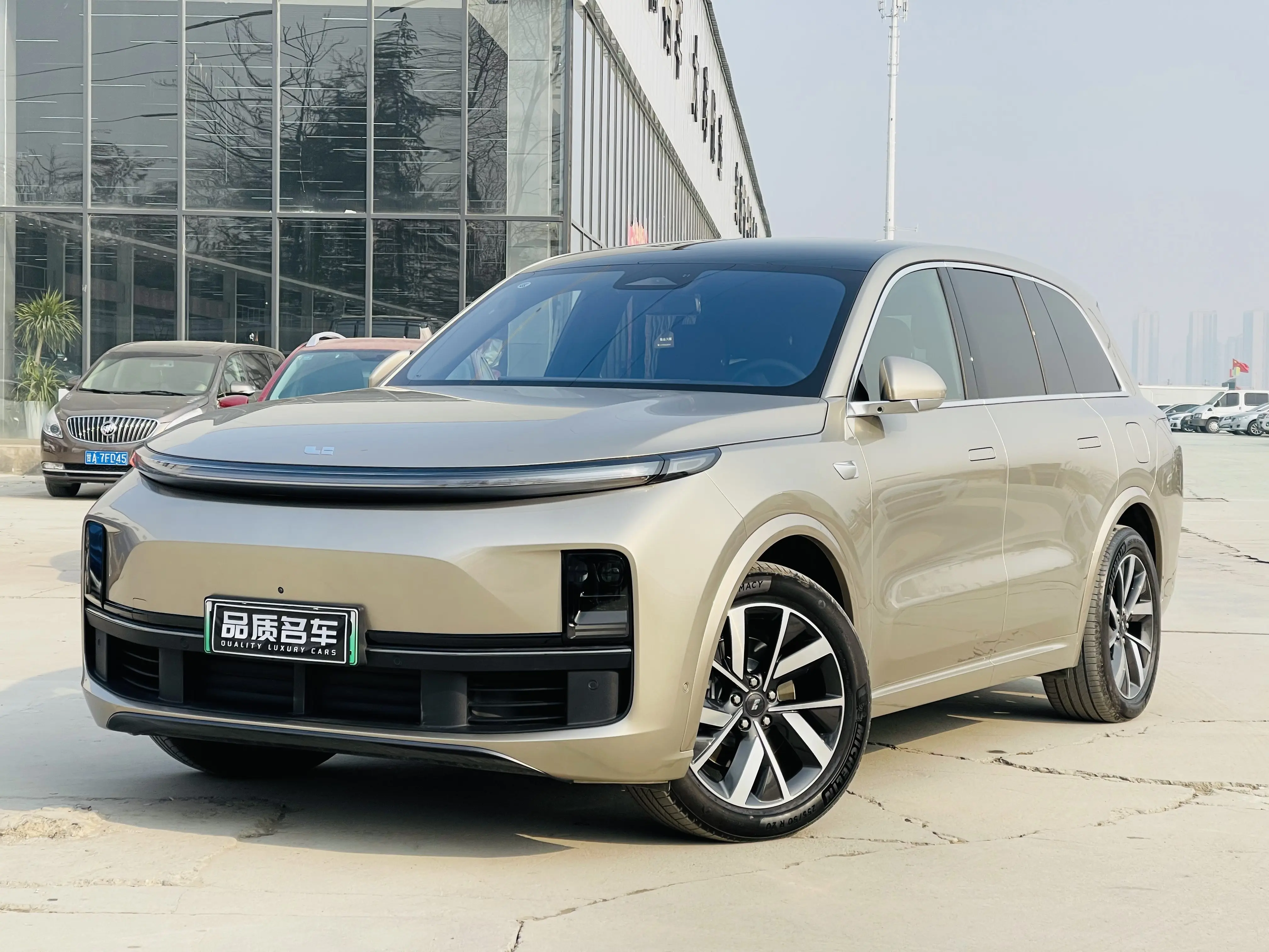 Li L8 (Ideal L8)  из Китая