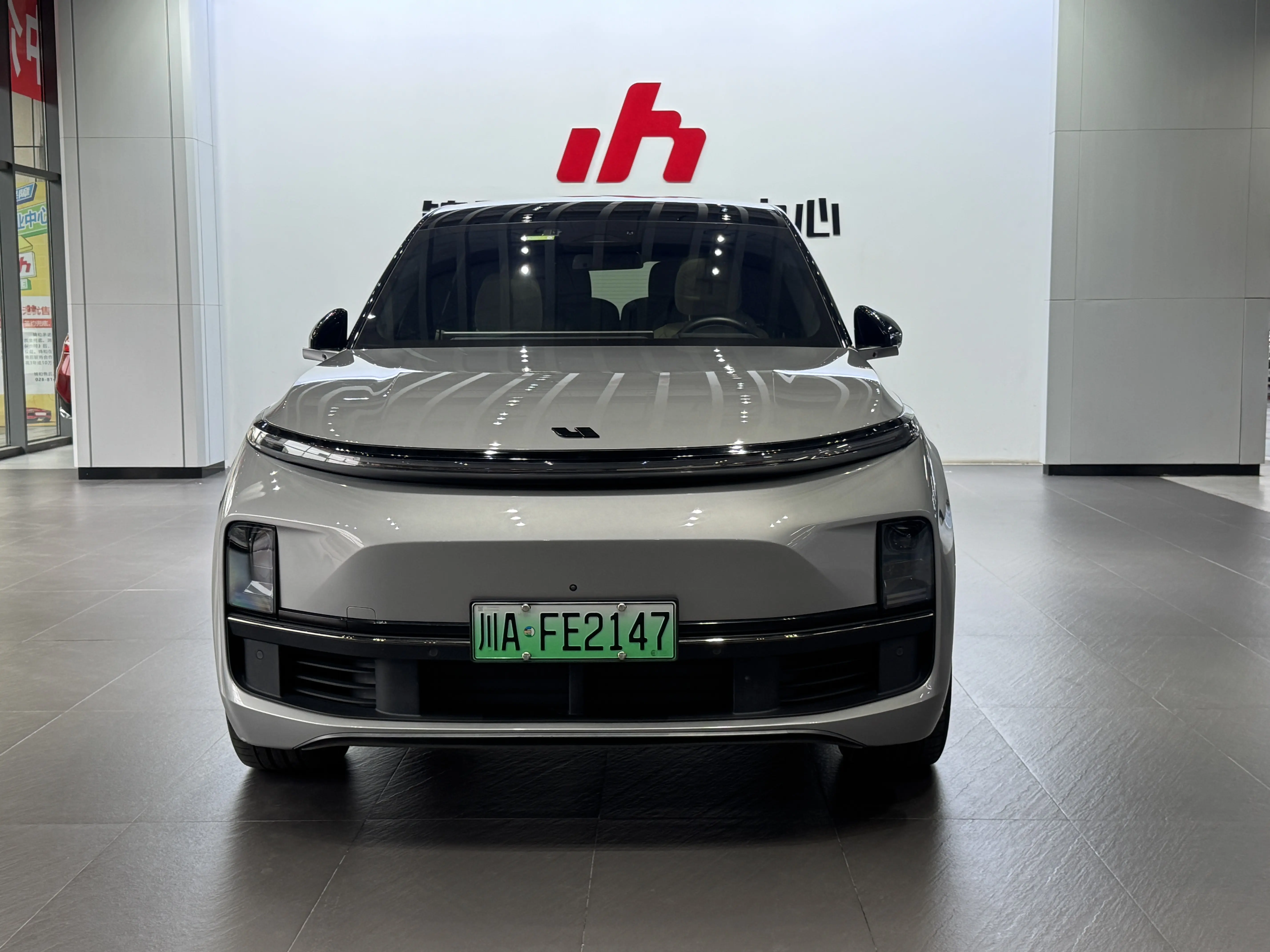 Li L8 (Ideal L8)  из Китая