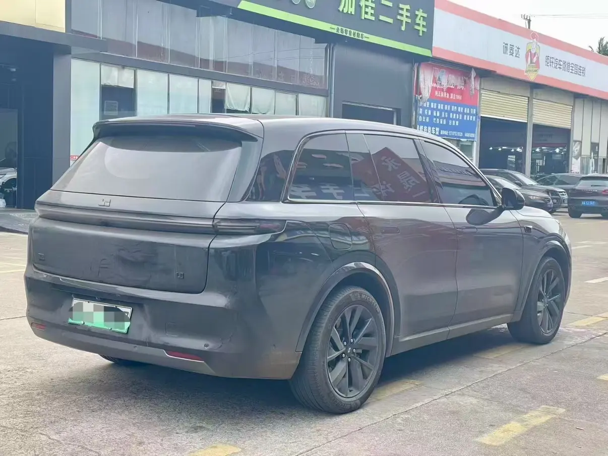 Li L8 (Ideal L8)  из Китая