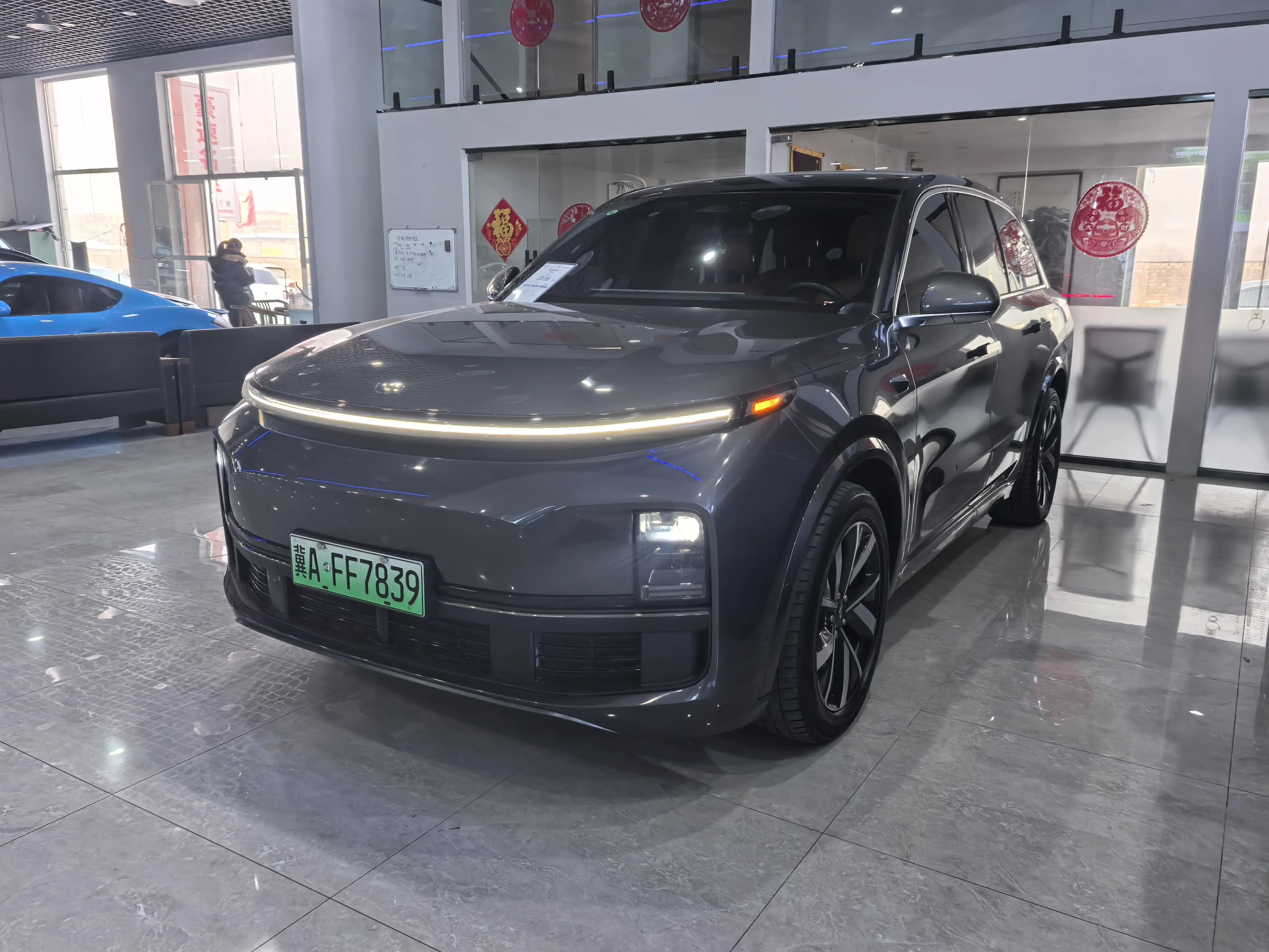 Li L8 (Ideal L8)  из Китая