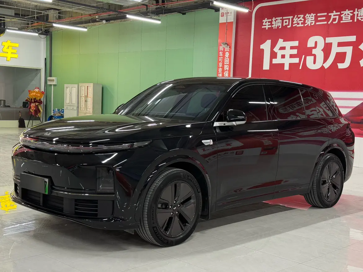 Li L7 (Ideal L7)  из Китая