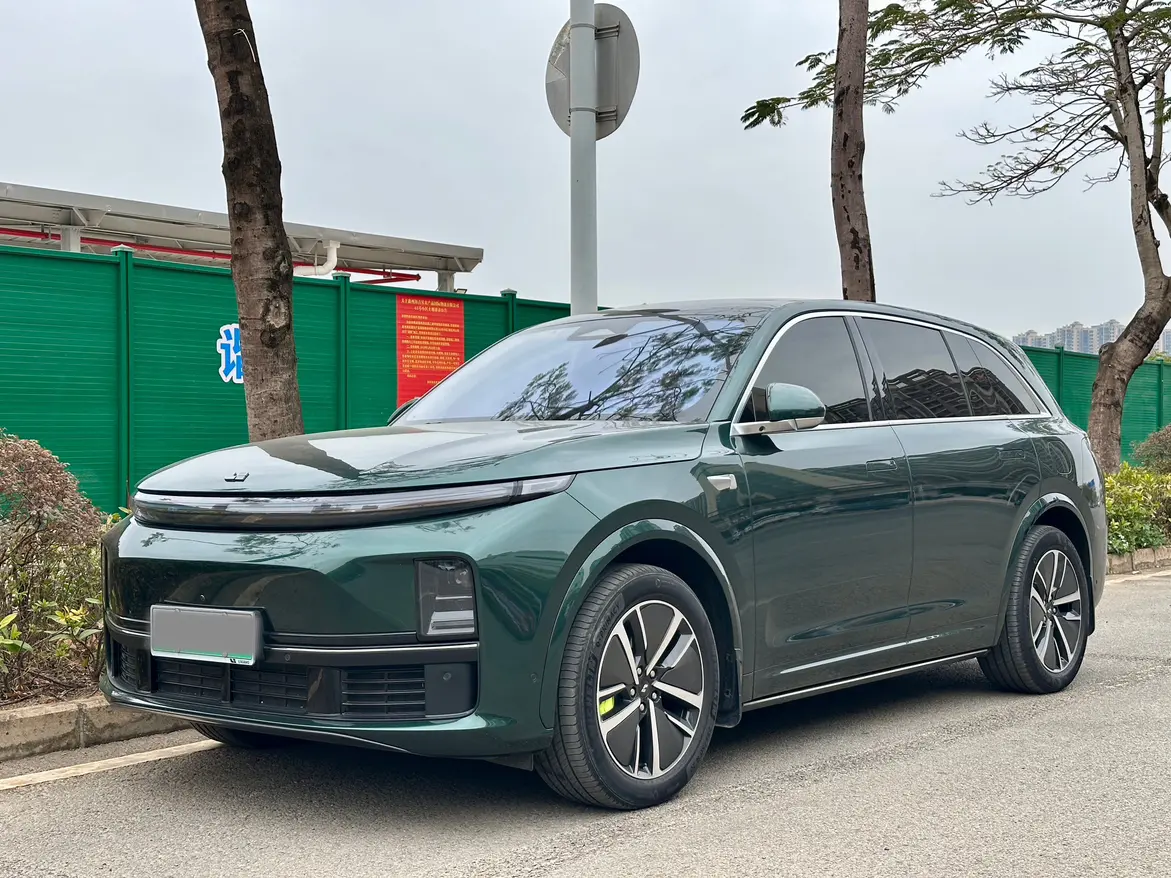 Li L7 (Ideal L7)  из Китая