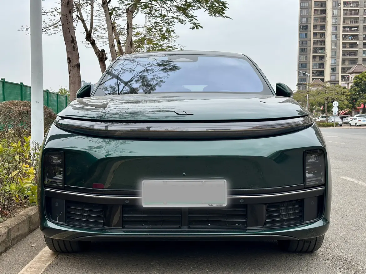 Li L7 (Ideal L7)  из Китая