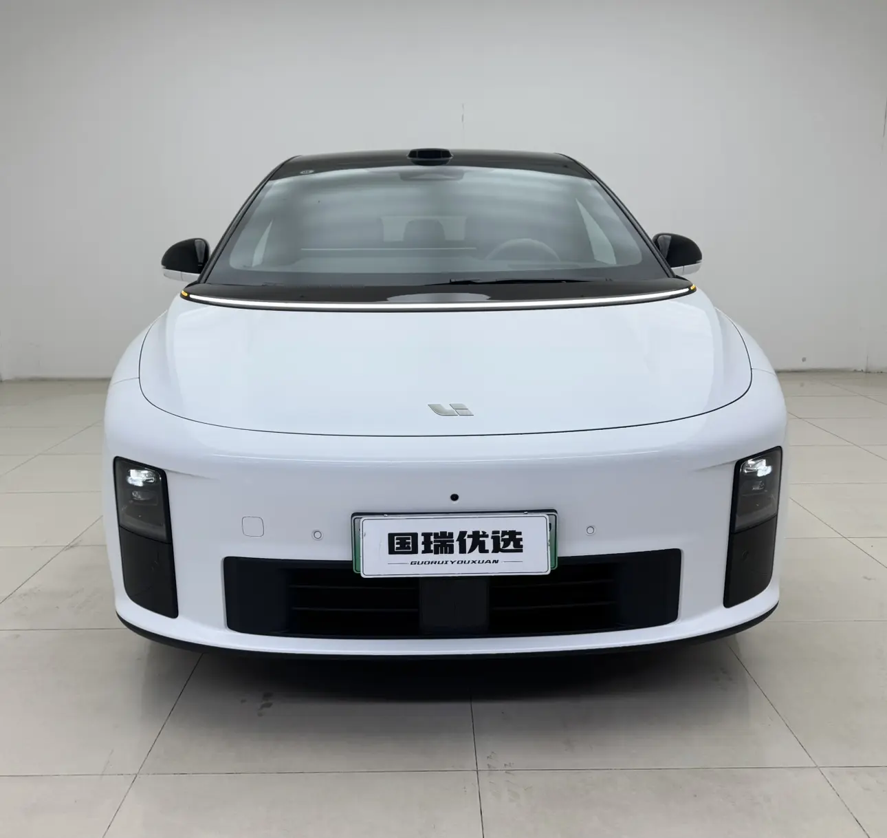 Li Ideal i6  из Китая