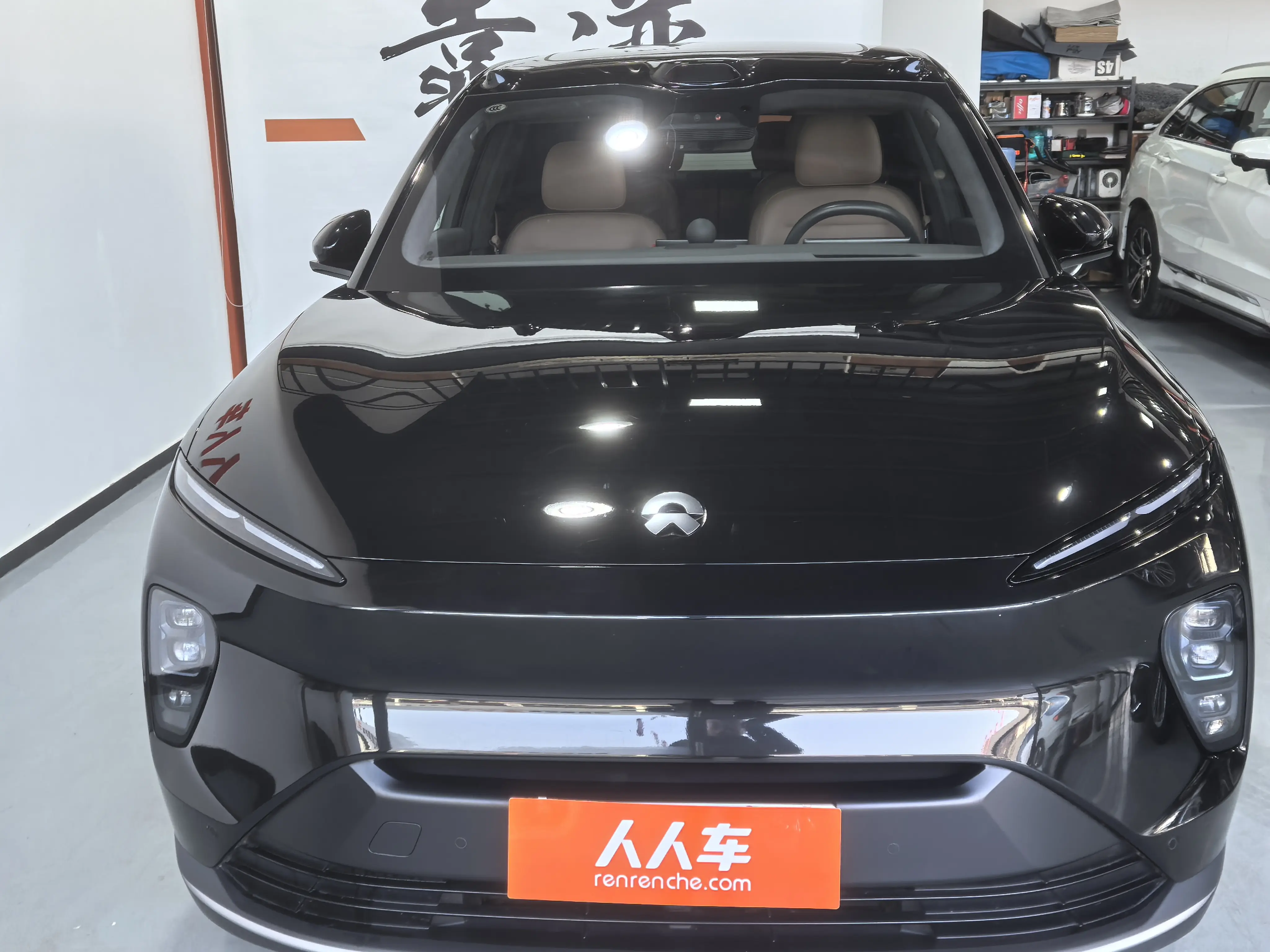 NIO ES8  из Китая