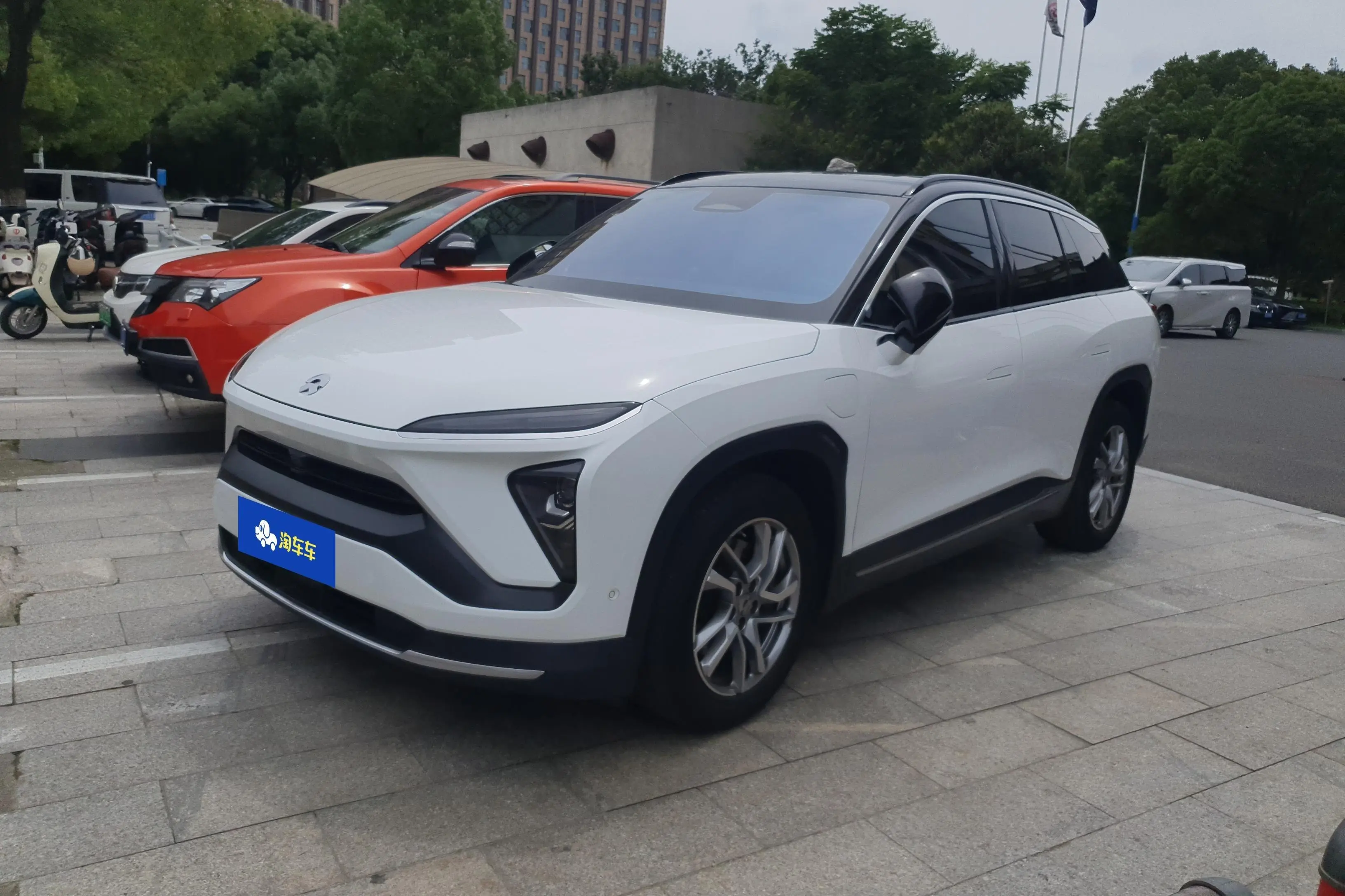 NIO ES6  из Китая