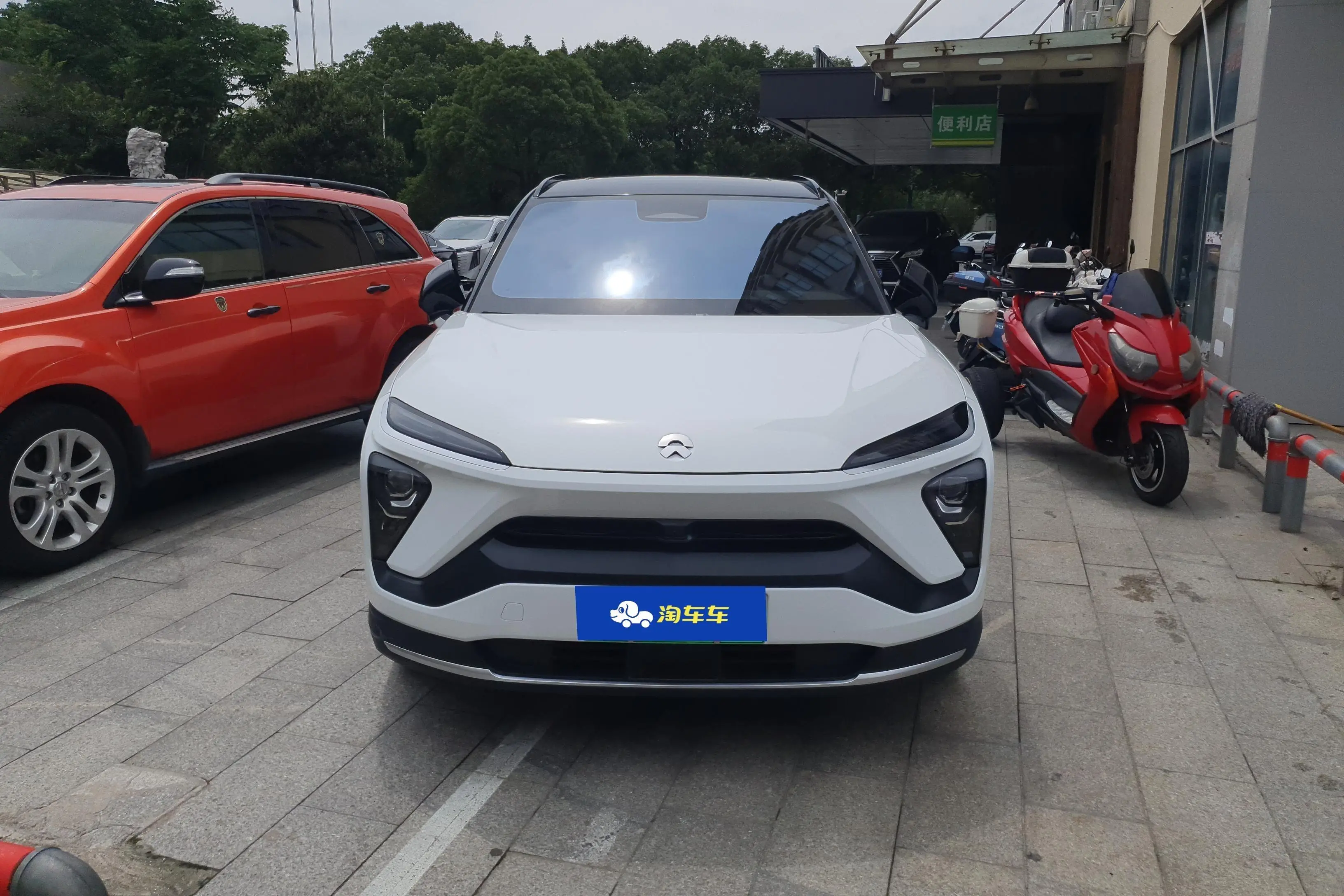NIO ES6  из Китая