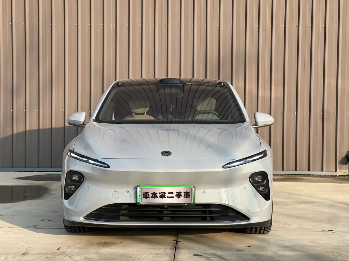 NIO ET7  из Китая