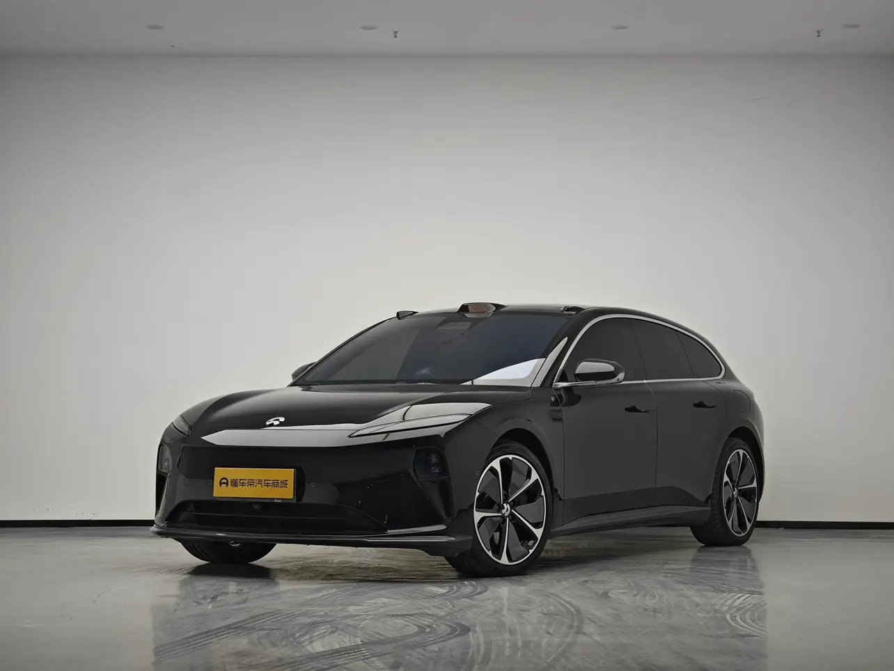 NIO ET5T  из Китая