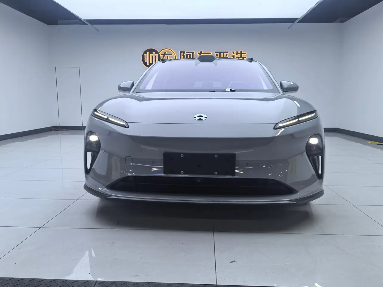 NIO ET5T  из Китая