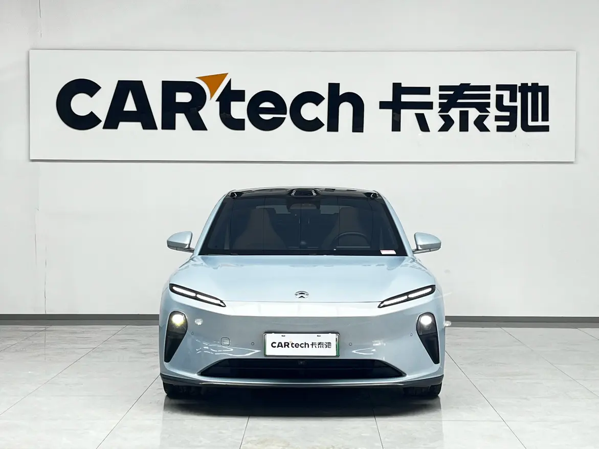 NIO ET5  из Китая