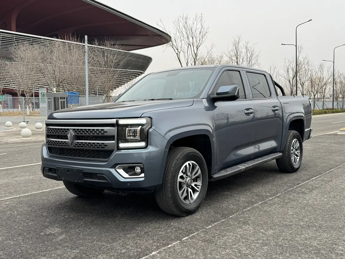 Jiangling Avenue  из Китая