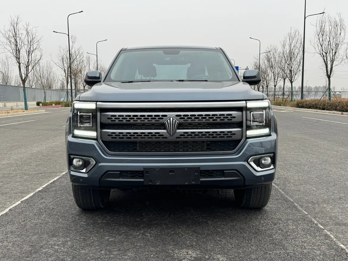 Jiangling Avenue  из Китая