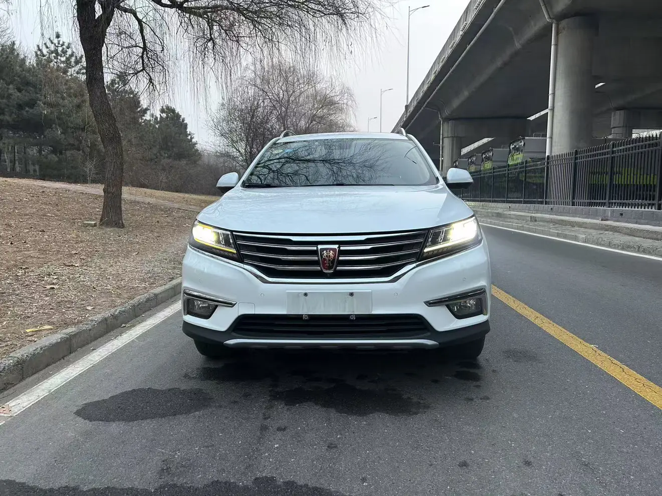 Roewe RX5  из Китая