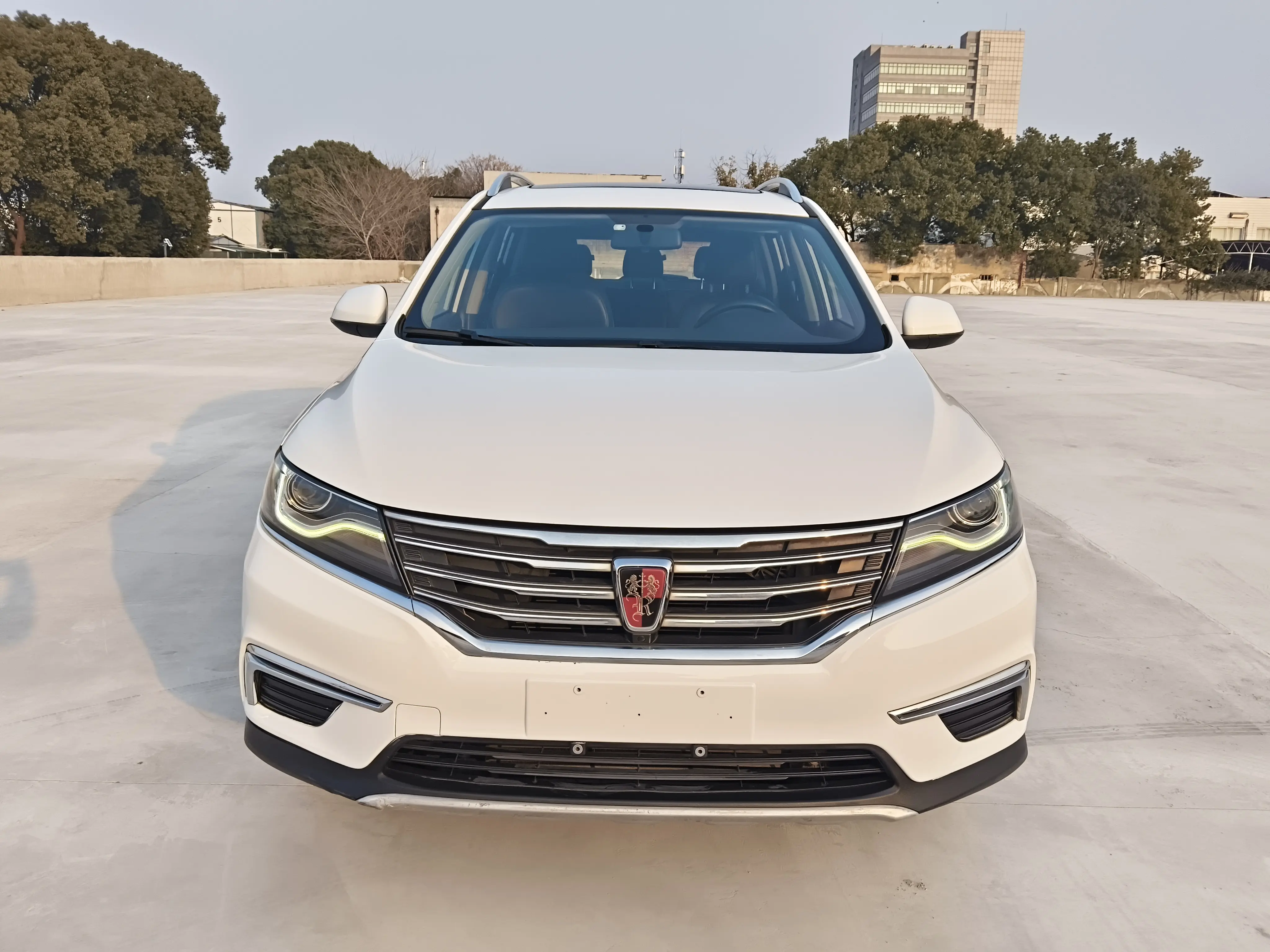 Roewe RX5  из Китая