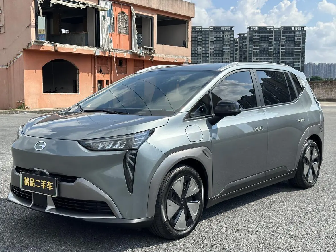 AION Y  из Китая