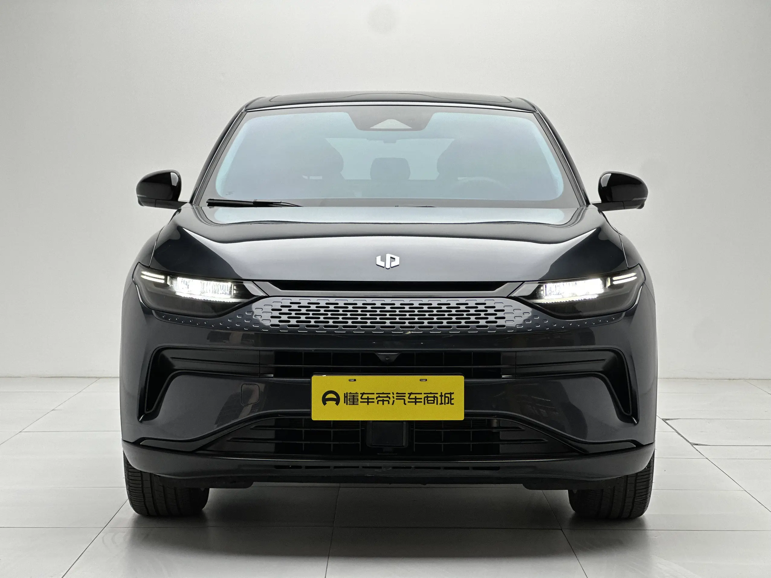 Leapmotor Zero running C11  из Китая