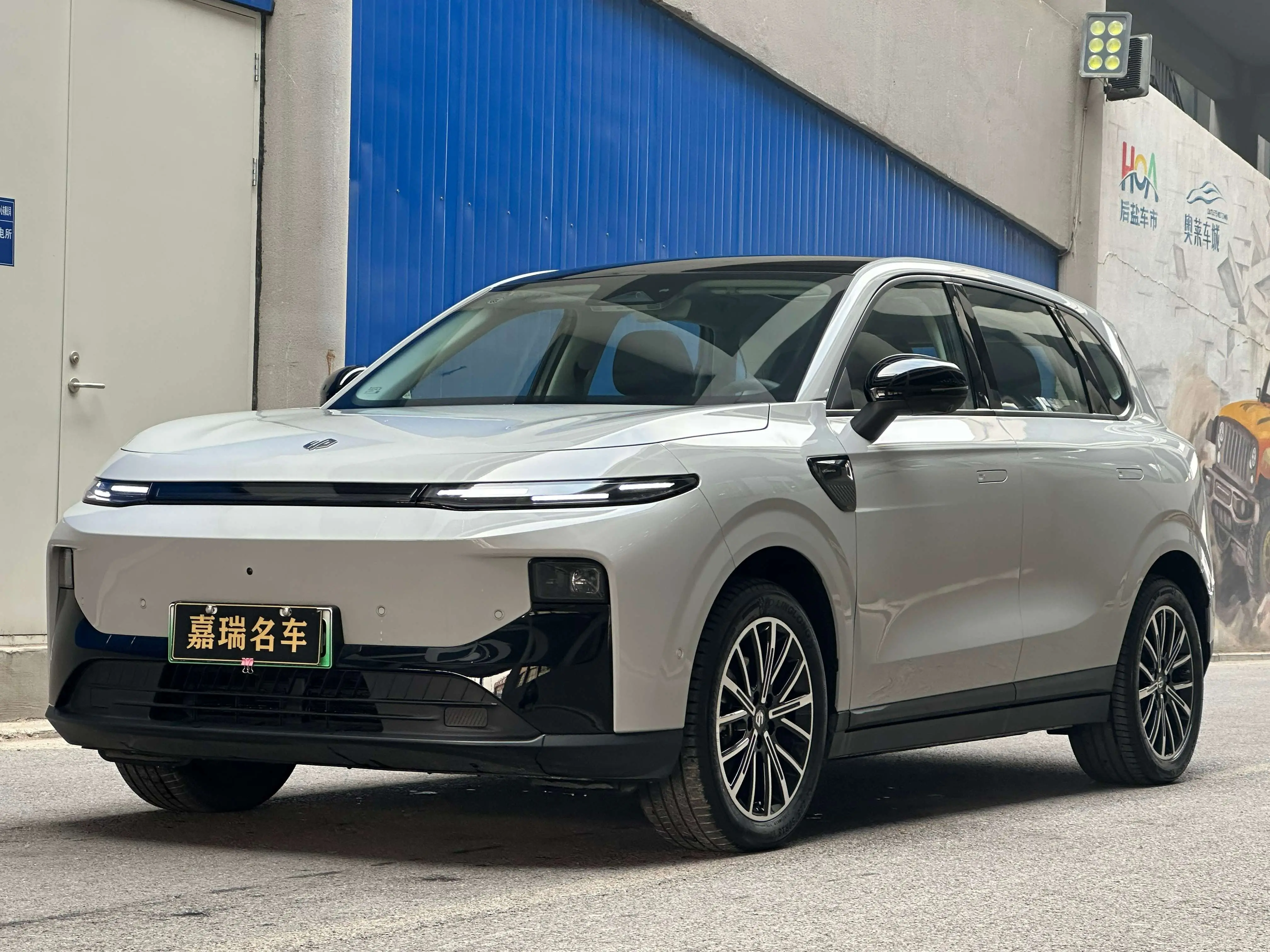 Leapmotor B10  из Китая