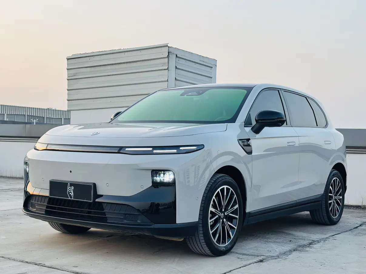 Leapmotor B10  из Китая