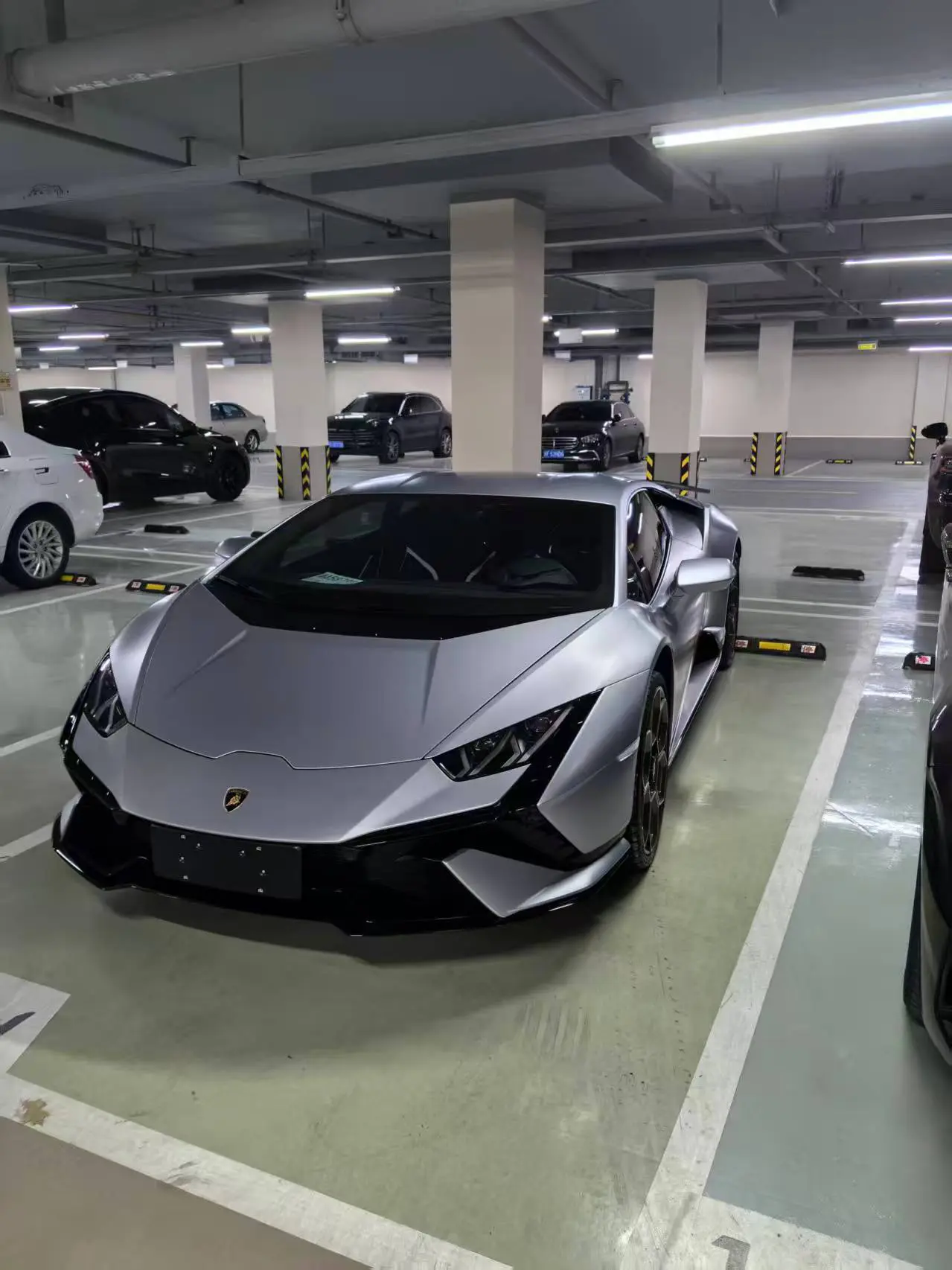 Lamborghini Huracán  из Китая