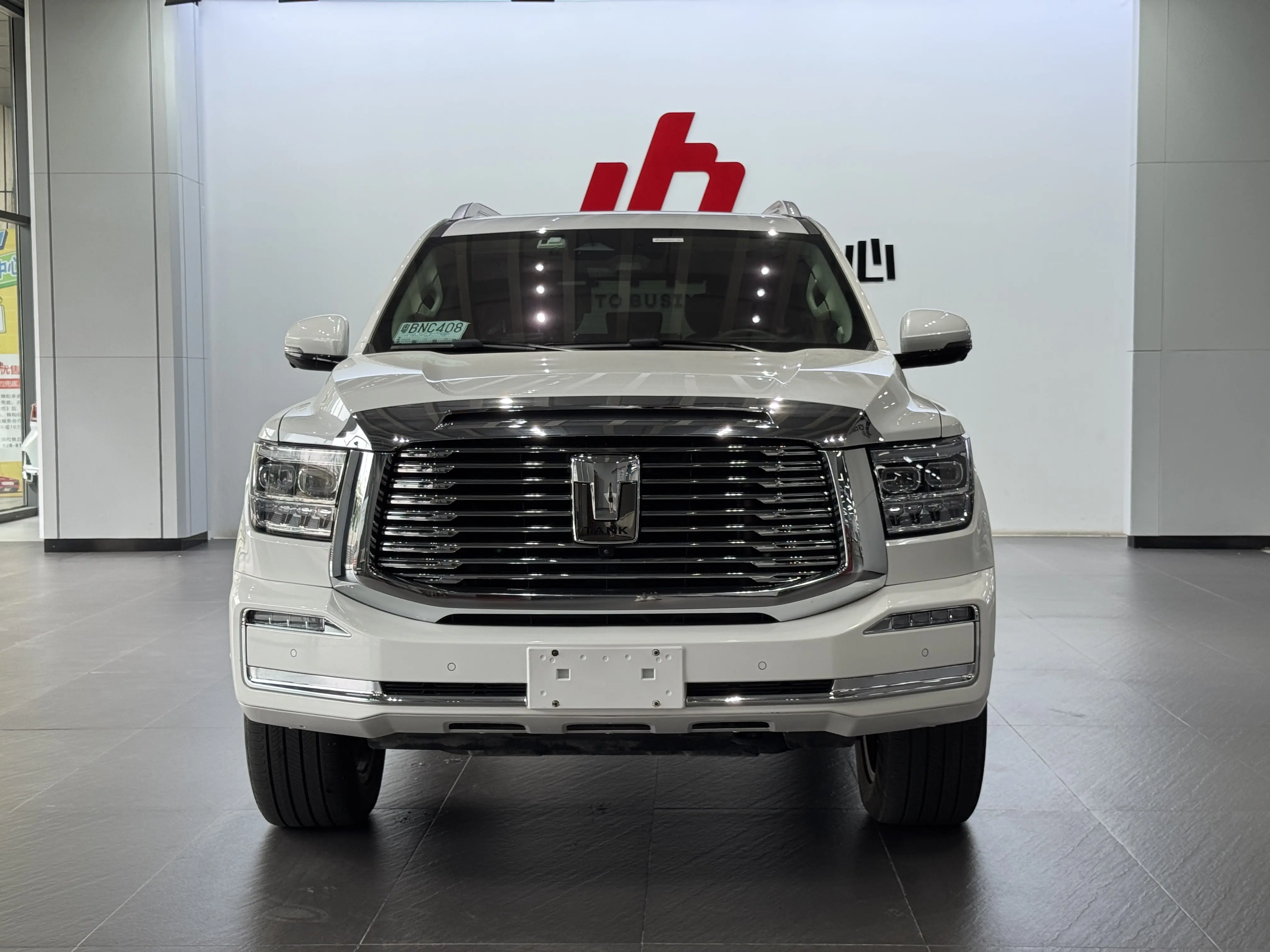 Tank 500  из Китая