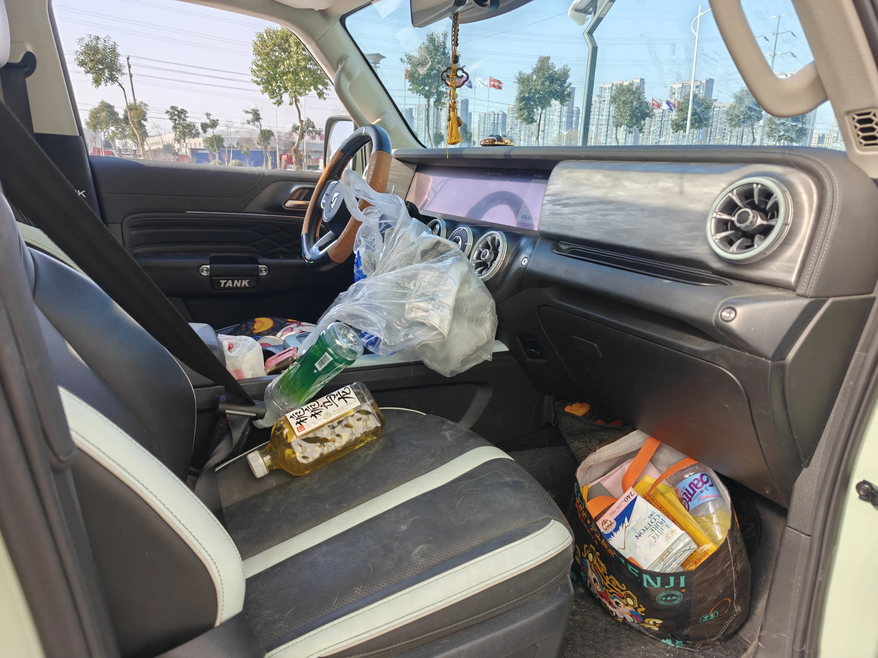 Tank 300  из Китая