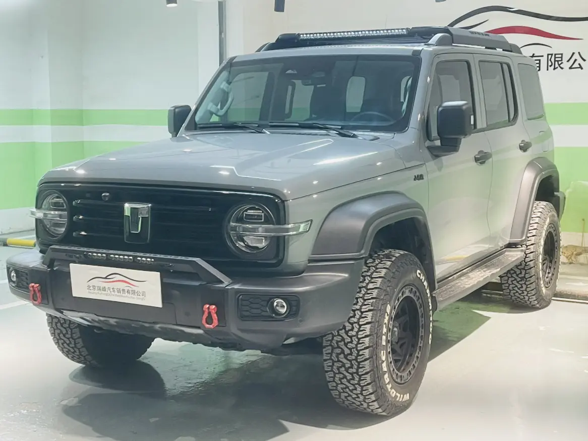 Tank 300  из Китая