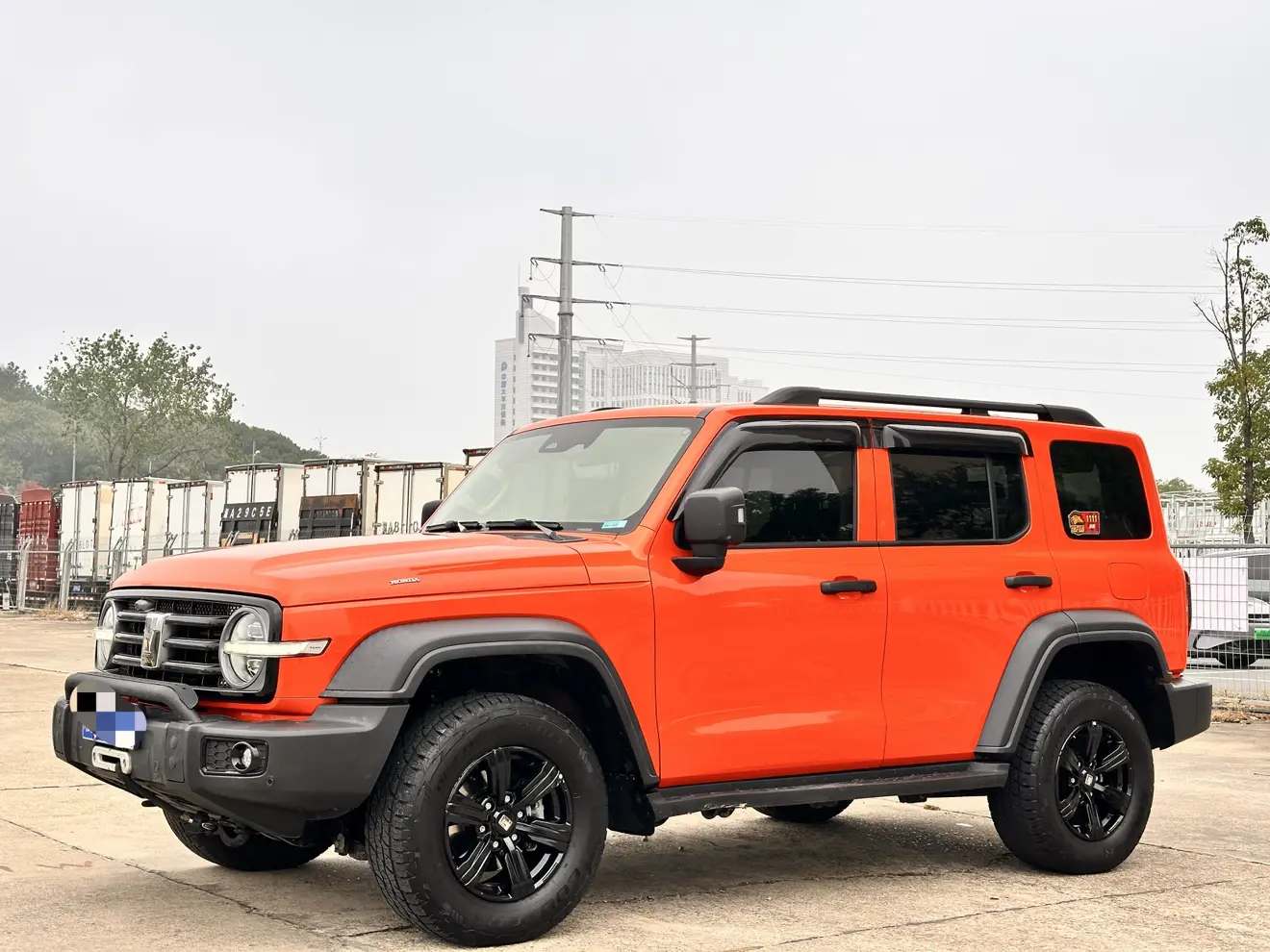 Tank 300  из Китая