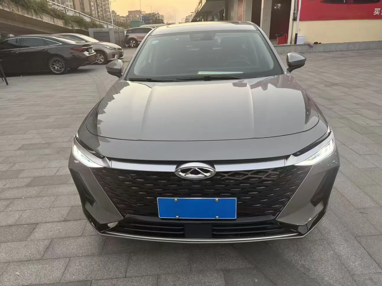 Chery Arrizo 8  из Китая