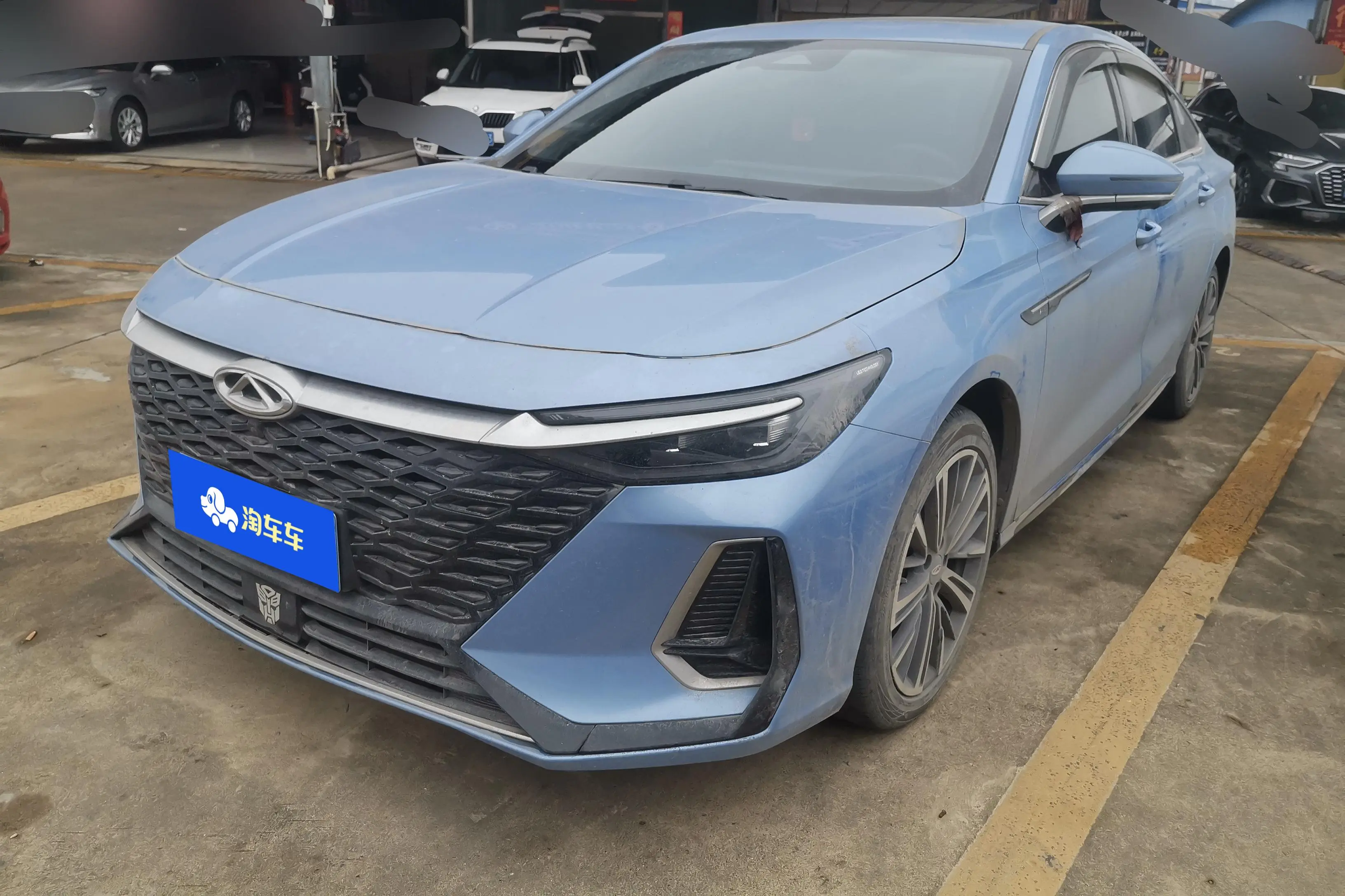 Chery Arrizo 8  из Китая