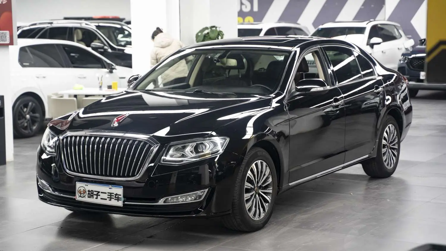 Hongqi H7  из Китая