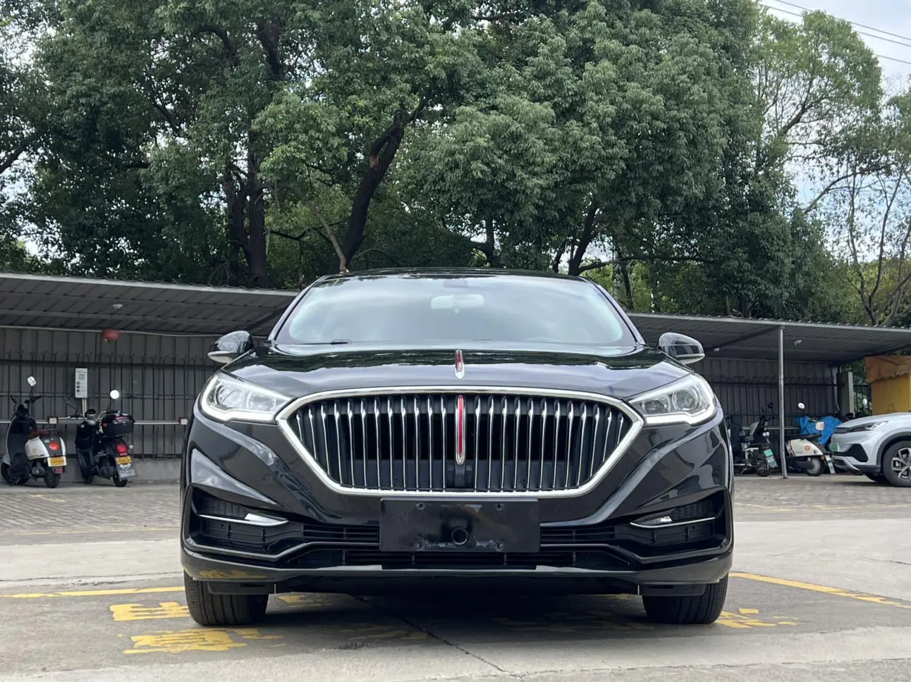Hongqi H5 classic  из Китая