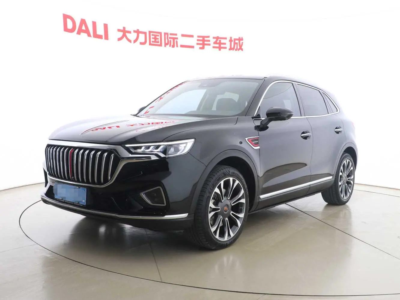 Hongqi HS5  из Китая