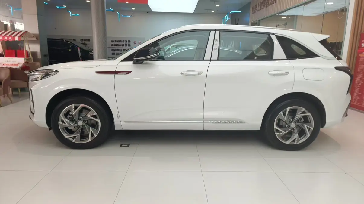 Hongqi HS3 PHEV  из Китая