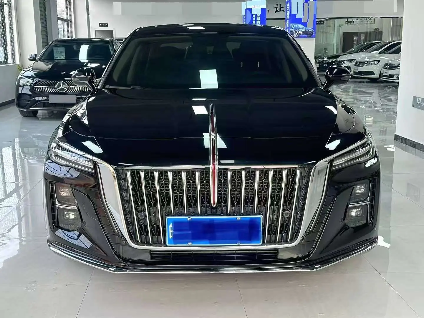 Hongqi H5  из Китая