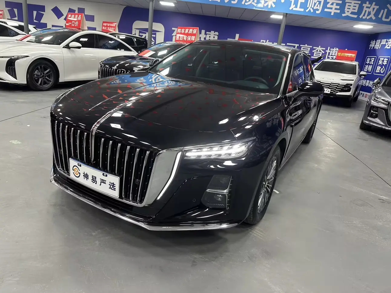 Hongqi H5  из Китая