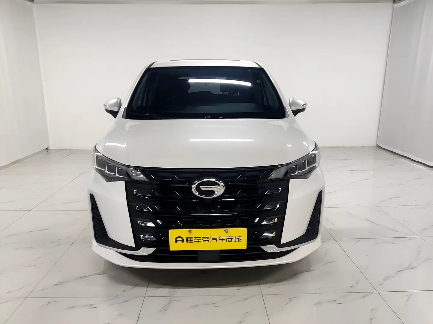 GAC Trumpchi M6  из Китая