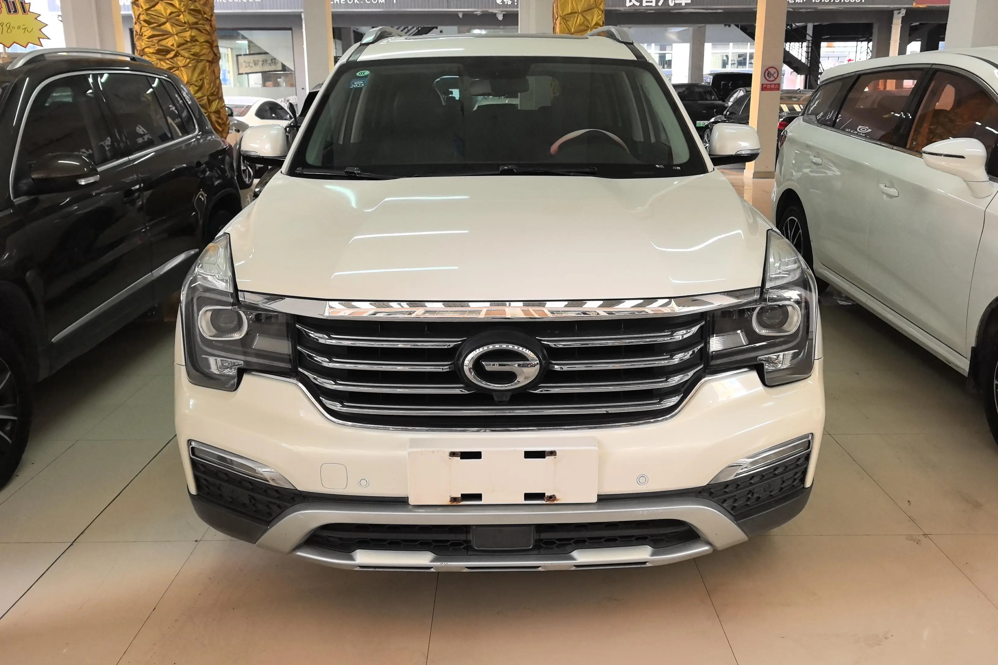GAC Trumpchi GS8  из Китая