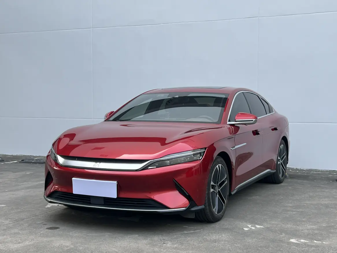 BYD Han EV  из Китая