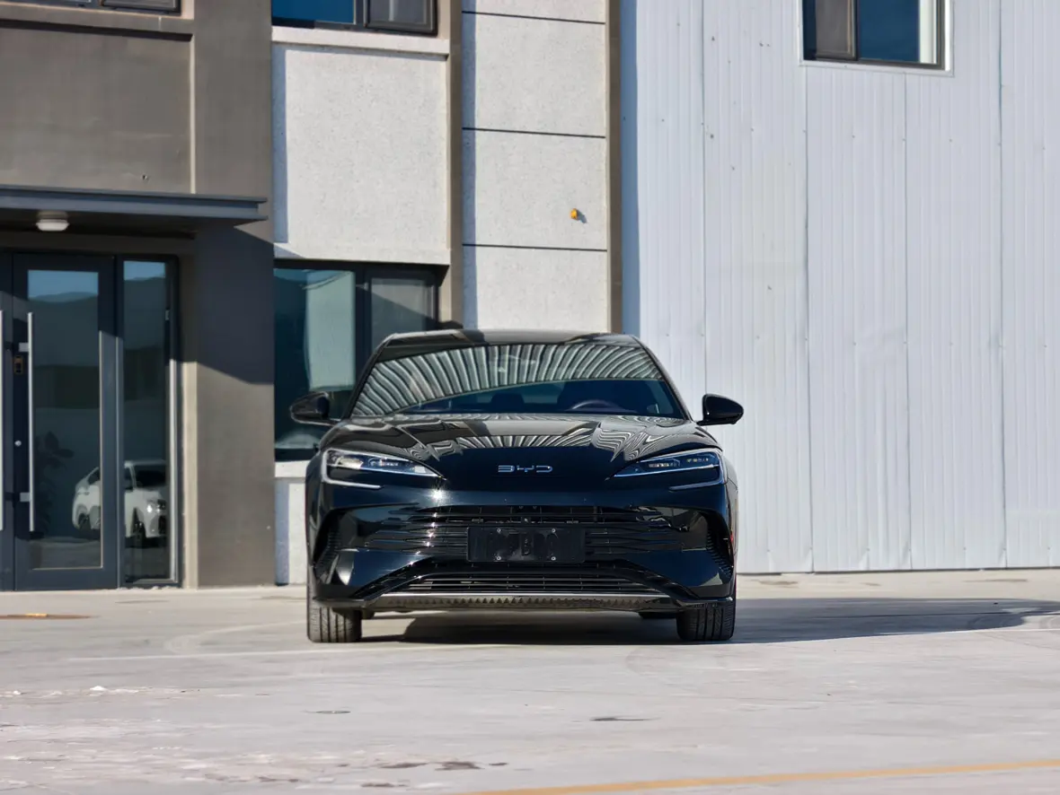 BYD Seal DM  из Китая