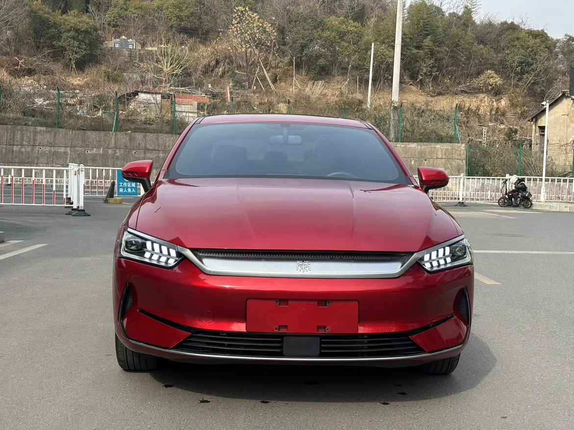 BYD Qin PLUS EV  из Китая