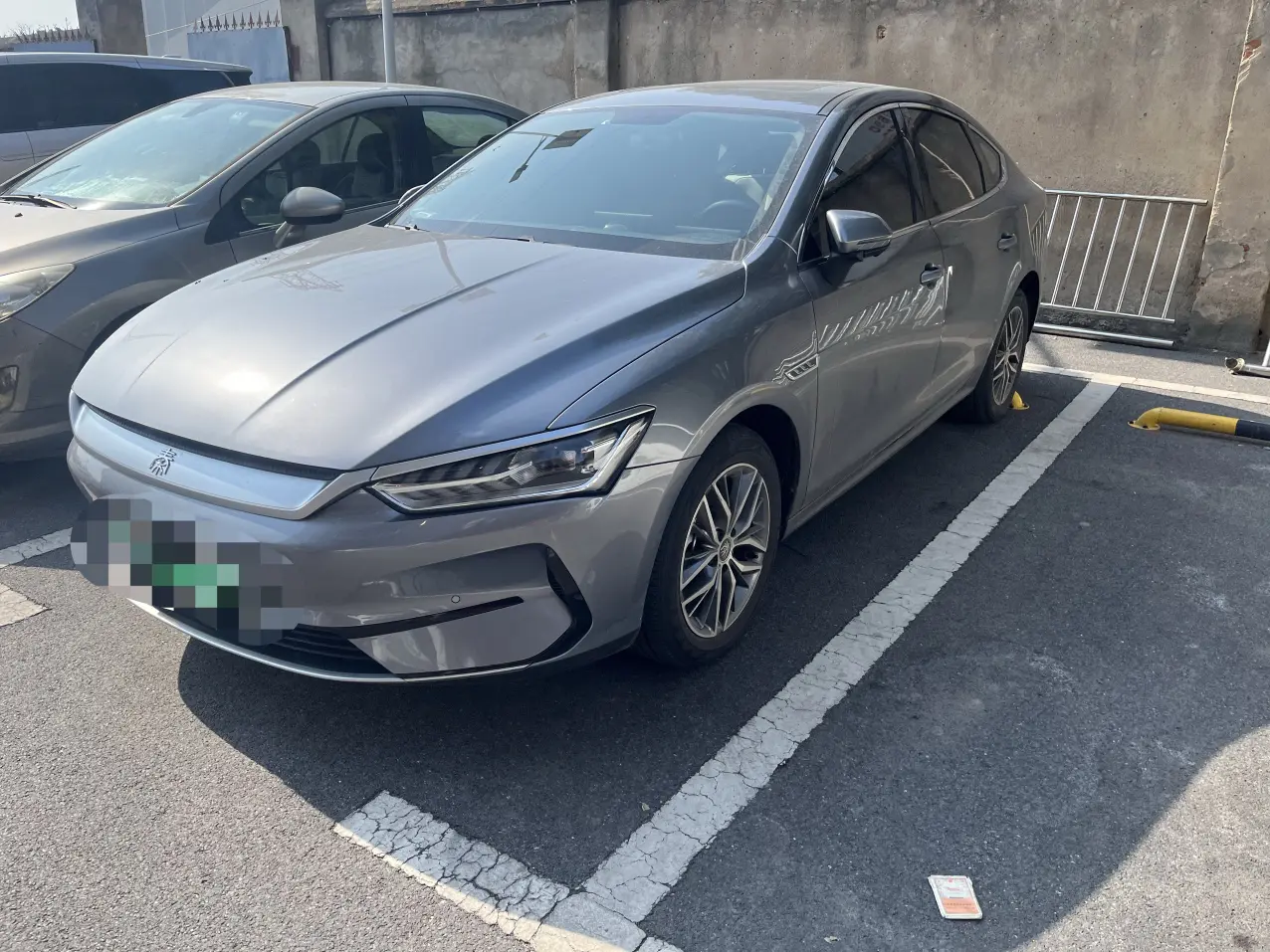 BYD Qin PLUS EV  из Китая